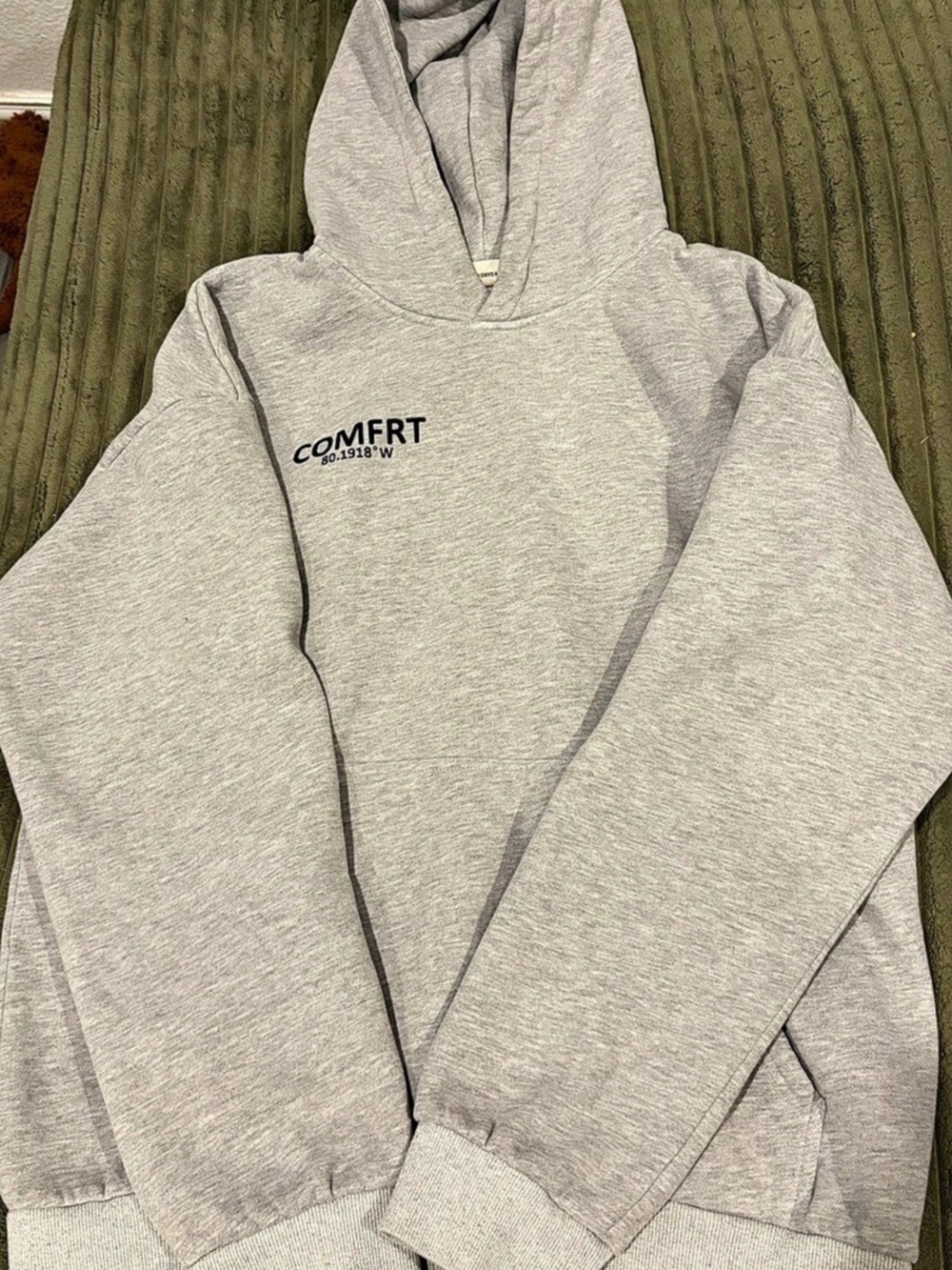 Comfrt 80.1918 Pullover Hoodie in Gray XL Like New